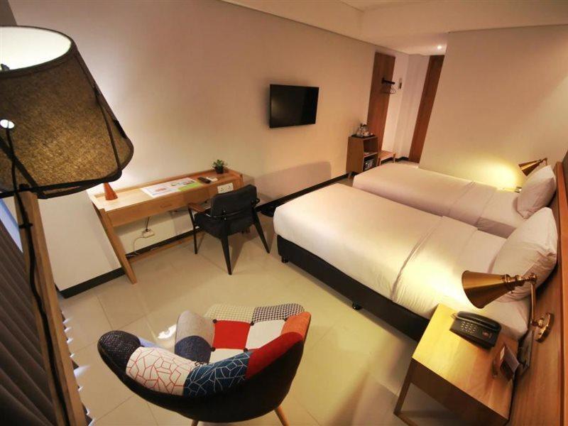 Hay Bandung Hotel Екстериор снимка