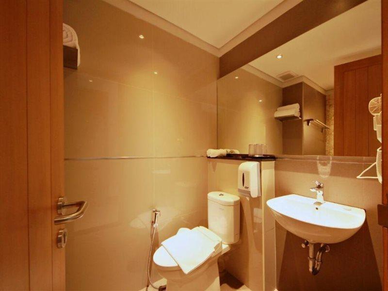 Hay Bandung Hotel Екстериор снимка