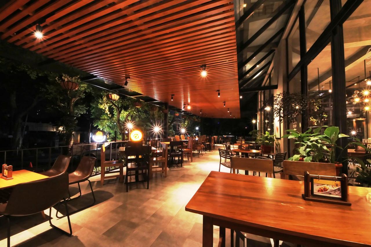 Hay Bandung Hotel Екстериор снимка