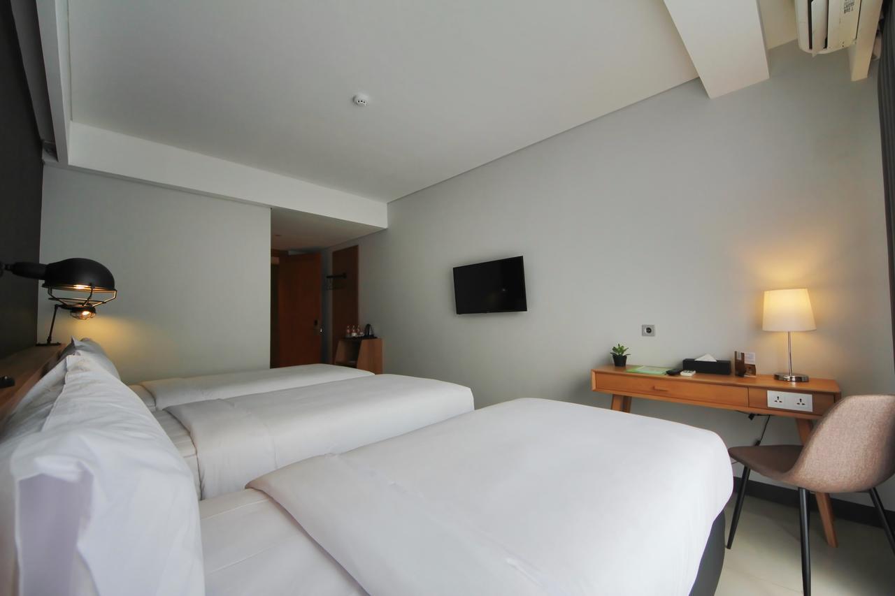 Hay Bandung Hotel Екстериор снимка