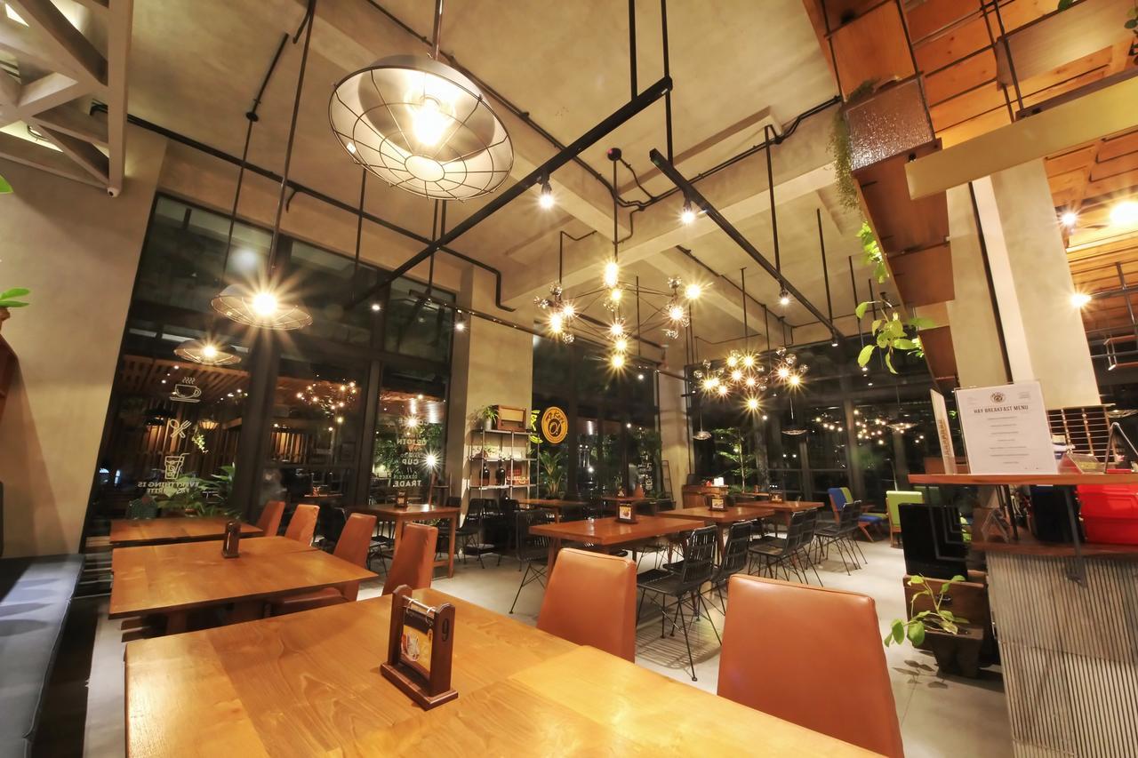 Hay Bandung Hotel Екстериор снимка