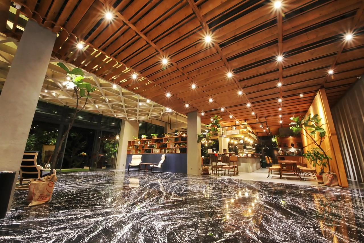Hay Bandung Hotel Екстериор снимка